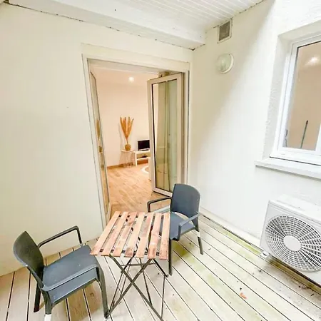 公寓 1-bedroom - Private Patio - Air Conditioning - Les Halles Neighborhood