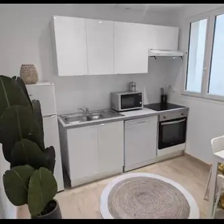 公寓 1-bedroom - Private Patio - Air Conditioning - Les Halles Neighborhood